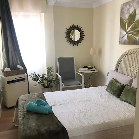 Luxury Oceanfront Triplex In Lägenhet Cádiz