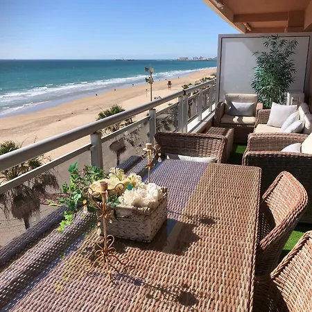 Apartment Luxury Oceanfront Triplex In *