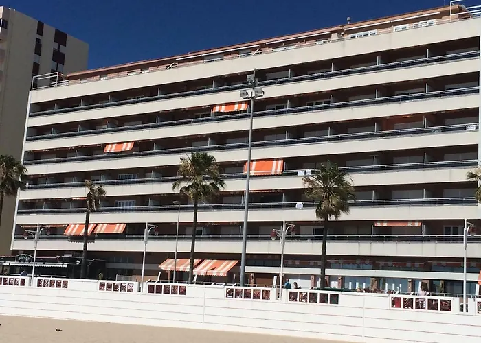 アパート Luxury Oceanfront Triplex In カディス