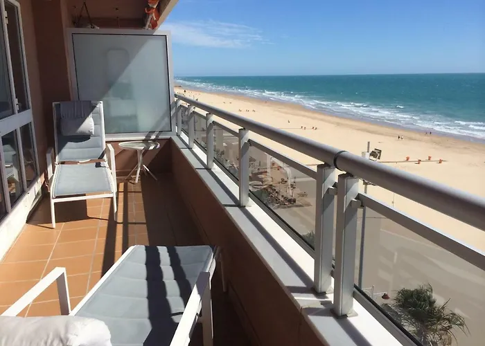 Luxury Oceanfront Triplex In Apartamento *